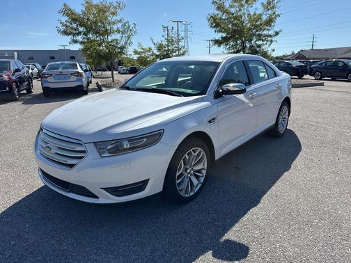 2014 Ford Taurus Limited