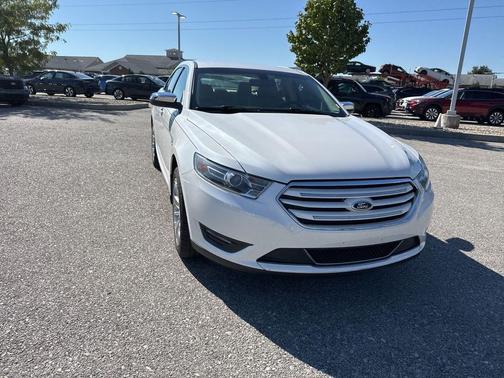 2014 Ford Taurus Limited