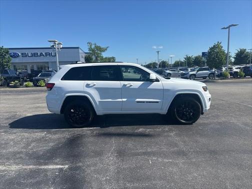 2021 Jeep Grand Cherokee Laredo