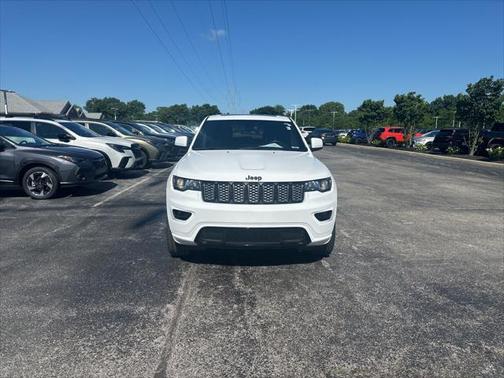 2021 Jeep Grand Cherokee Laredo
