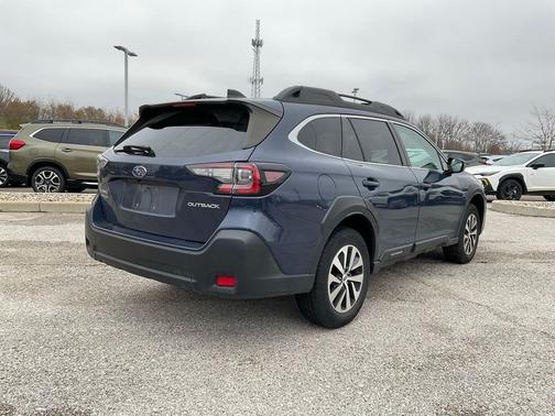 2023 Subaru Outback Premium