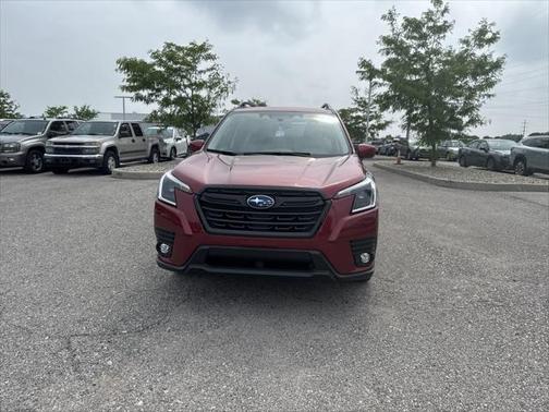2024 Subaru Forester Premium