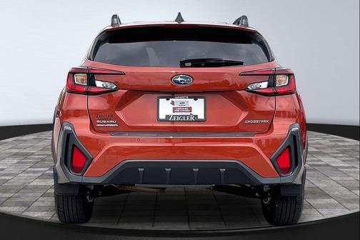 Sun Blaze Pearl 2024 Subaru Crosstrek Limited