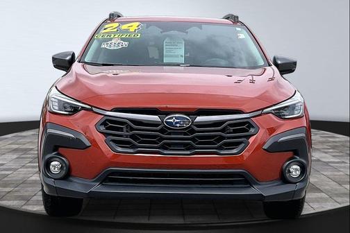 Sun Blaze Pearl 2024 Subaru Crosstrek Limited
