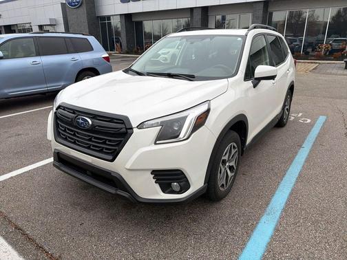2023 Subaru Forester Premium