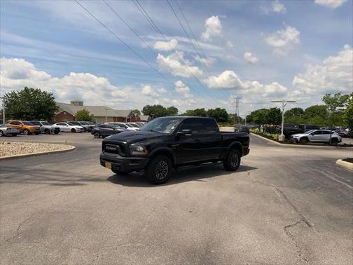 2019 RAM 1500 SLT