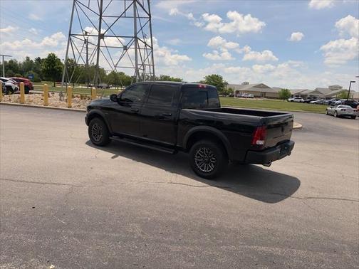 2019 RAM 1500 SLT