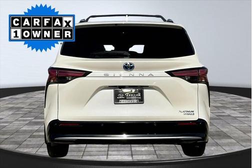 2021 Toyota Sienna Platinum 7 Passenger
