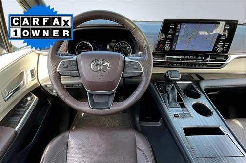 2021 Toyota Sienna Platinum 7 Passenger