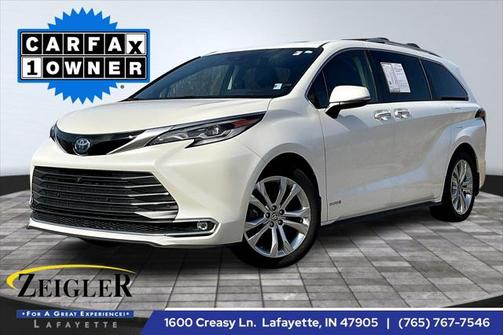 2021 Toyota Sienna Platinum 7 Passenger