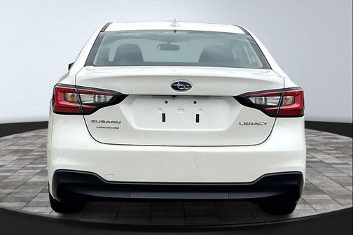 2025 Subaru Legacy Base