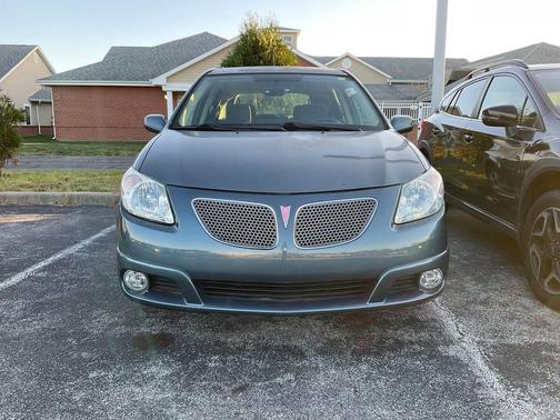 2006 Pontiac Vibe Base