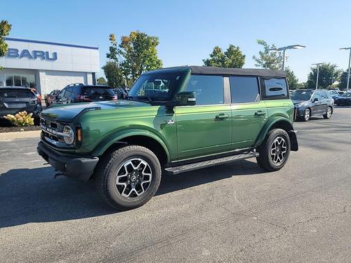2022 Ford Bronco Outer Banks