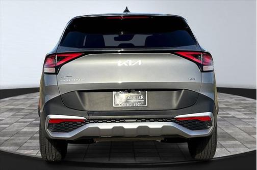 2024 Kia Sportage LX