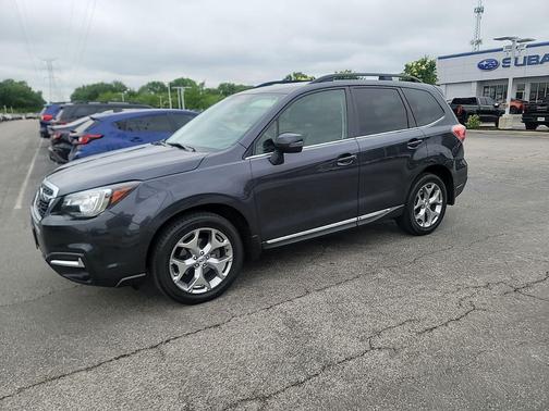 Dark Gray Metallic 2018 Subaru Forester 2.5i Touring