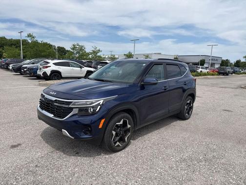 Dark Ocean Blue 2024 Kia Seltos EX