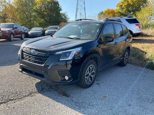 2023 Subaru Forester Premium