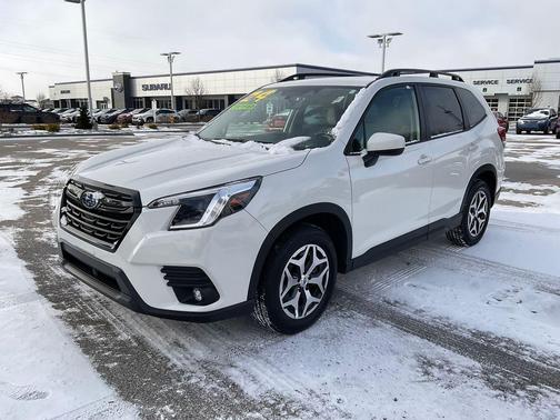 2024 Subaru Forester Premium