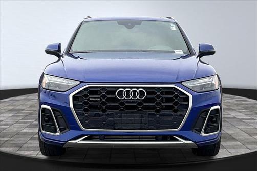 2022 Audi Q5 e 55 S line Prestige