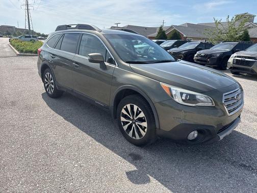 Light Green 2015 Subaru Outback 2.5i Limited