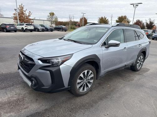 2023 Subaru Outback Touring