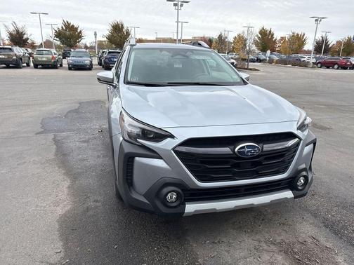 2023 Subaru Outback Touring