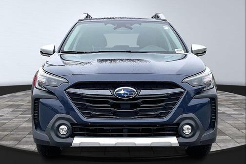 2023 Subaru Outback Touring