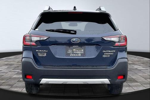 2023 Subaru Outback Touring