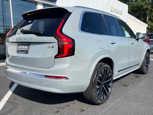 2026 Volvo XC90 B6 Ultra 7-Seater