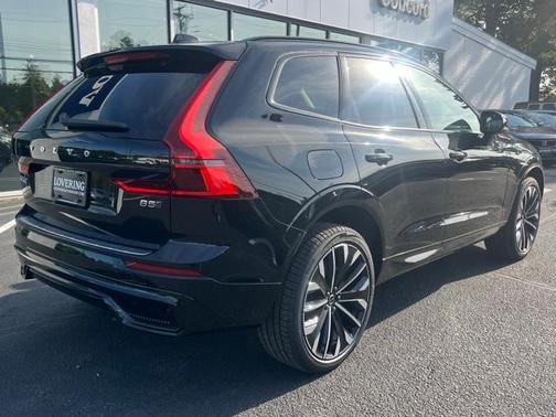 2026 Volvo XC60 B5 Ultra