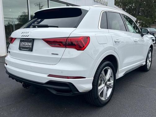2023 Audi Q3 45 S line Premium