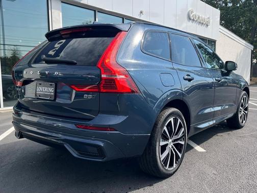 2025 Volvo XC60 B5 Plus