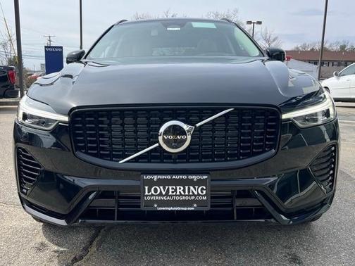 2025 Volvo XC60 Plug-In Hybrid T8 Plus