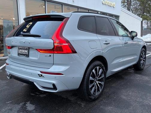 2025 Volvo XC60 B5 Plus