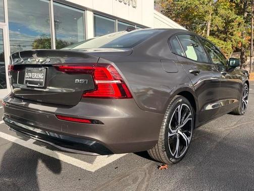 2025 Volvo S60 B5 Core