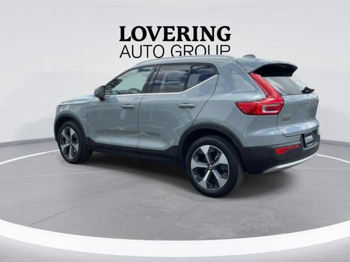 Gray 2025 Volvo XC40 B5 Plus Bright Theme