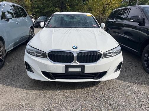 2023 BMW 330 i xDrive