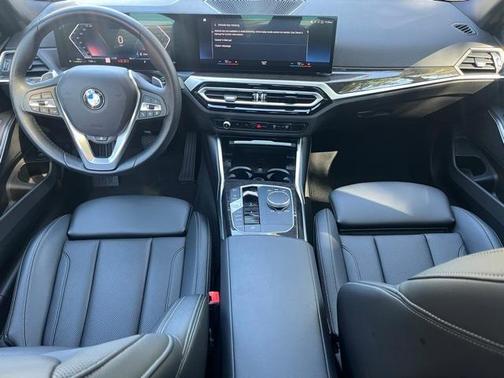 2023 BMW 330 i xDrive
