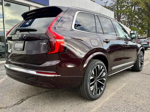 2025 Volvo XC90 Plug-In Hybrid T8 Ultra 6-Seater