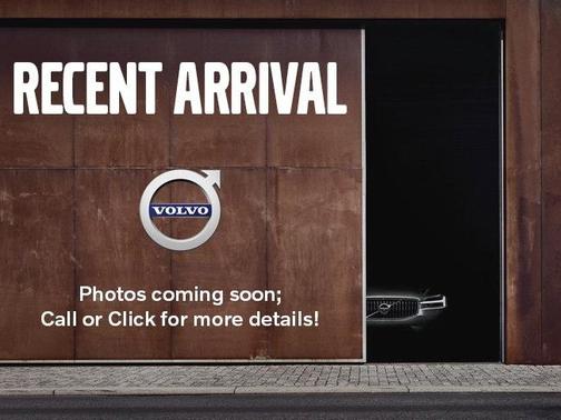 2024 Volvo XC90 B5 Plus Bright Theme