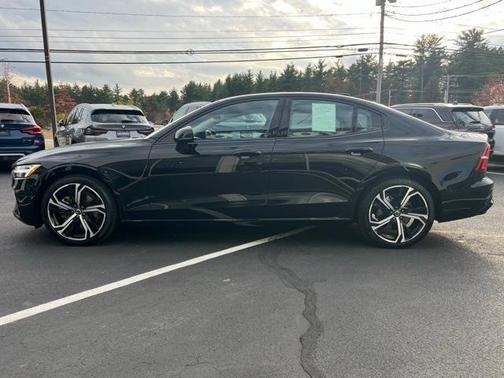 2025 Volvo S60 B5 Plus