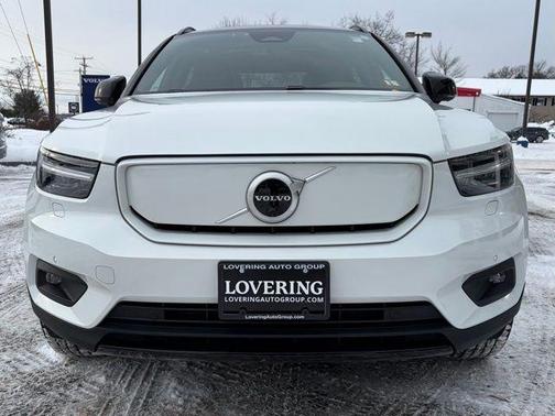 2021 Volvo XC40 Recharge Pure Electric P8