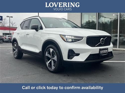2026 Volvo XC40 B5 Plus