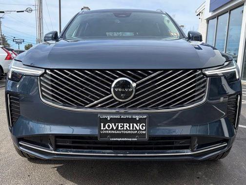 2025 Volvo XC90 B6 Plus 7-Seater