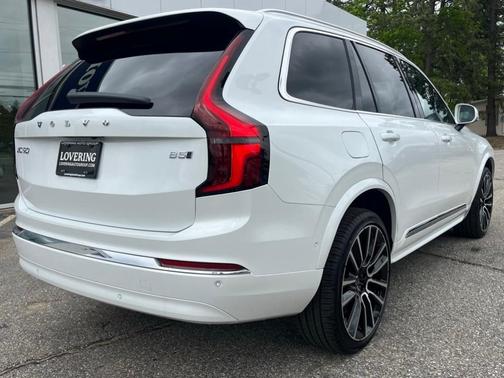 2025 Volvo XC90 B5 Plus 7-Seater