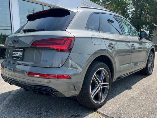 2024 Audi Q5 e 55 S line quattro Premium
