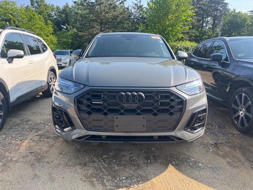 2024 Audi Q5 e 55 S line quattro Premium
