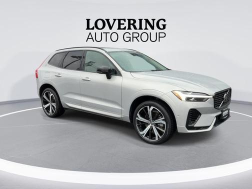 Silver 2024 Volvo XC60 Recharge Plug-In Hybrid T8 Ultimate Dark Theme