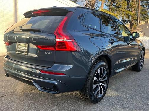 2025 Volvo XC60 B5 Core