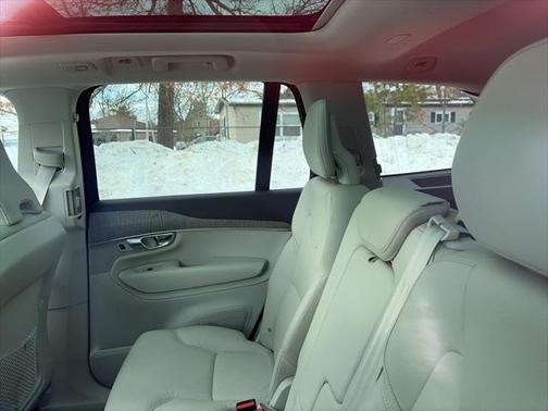 2023 Volvo XC90 B6 Plus 7-Seater